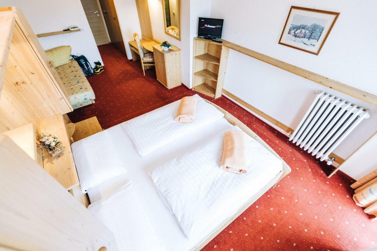 Hotel Schoenwies Trodena Eksteriør billede